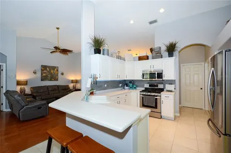 6627 64th Terrace E Bradenton FL 34203