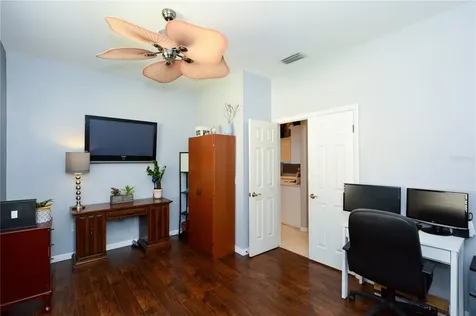 6627 64th Terrace E Bradenton FL 34203