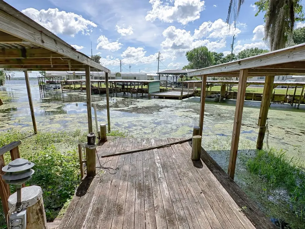 774 NW 11th Boulevard Lake Panasoffkee FL 33538