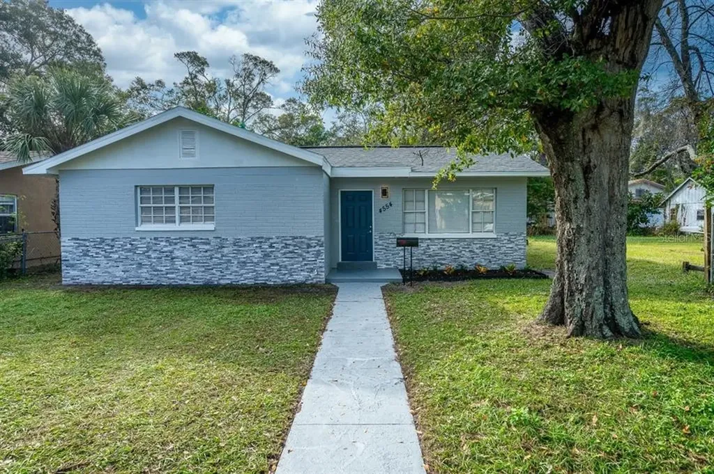 4554 25th Avenue S St Petersburg FL 33711