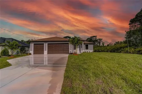 5019 Foxhall Road North Port FL 34288
