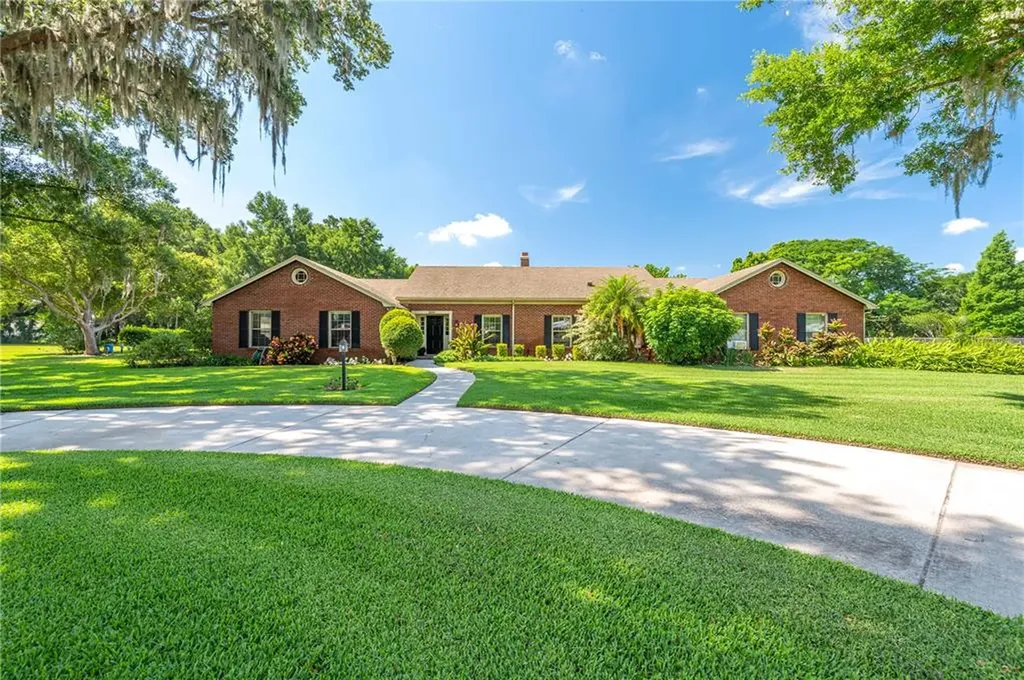 500 5th Street NE Fort Meade FL 33841