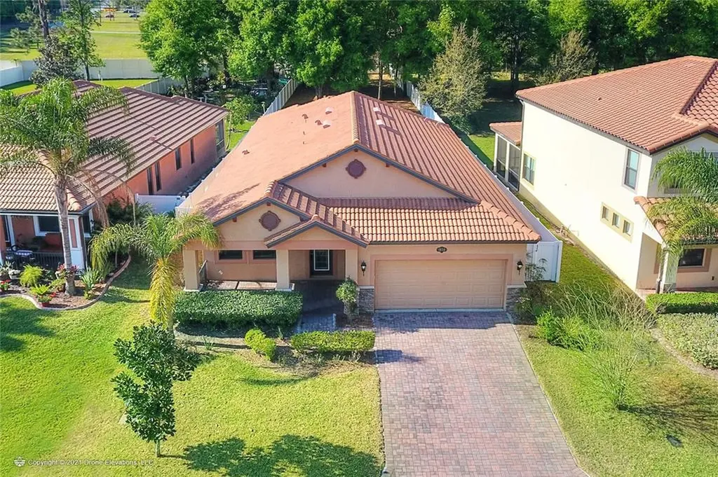 1814 Altavista Circle Lakeland FL 33810