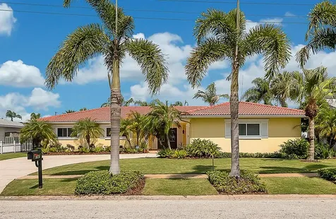 3947 Versailles Drive Tampa FL 33634