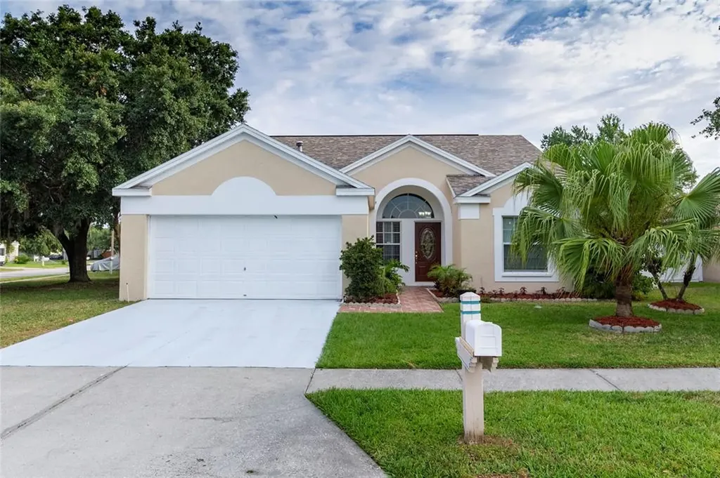 29842 Morningmist Drive Wesley Chapel FL 33543