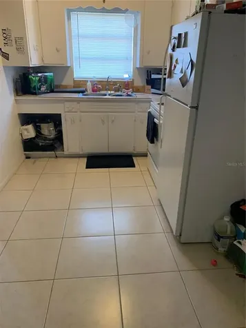 2023 Cass Street Sarasota FL 34231