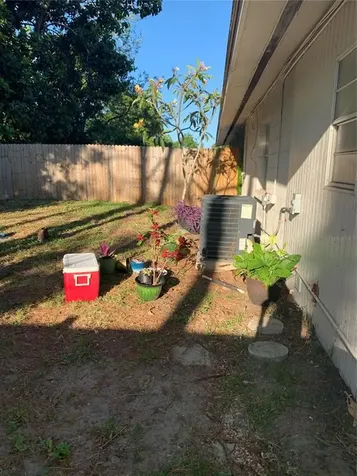 2023 Cass Street Sarasota FL 34231