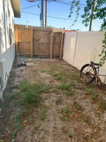 2023 Cass Street Sarasota FL 34231