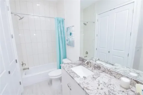 7730 Hidden Creek Loop Lakewood Ranch FL 34202