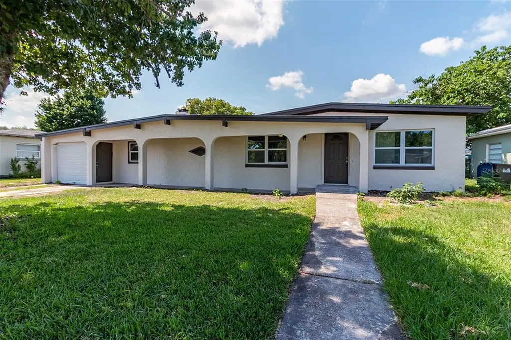 7124 Lakner Way Orlando FL 32822