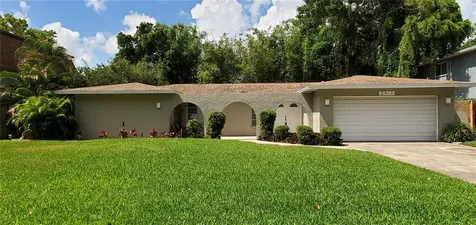 2913 60th Avenue S St Petersburg FL 33712