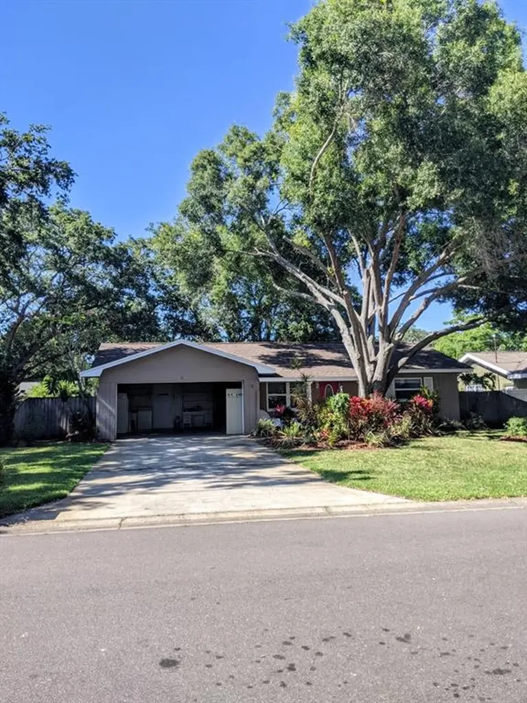 11041 104th Avenue Largo FL 33778