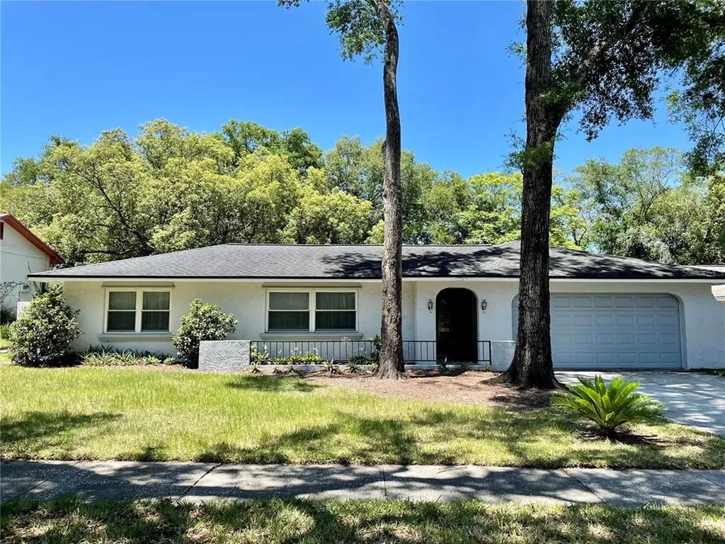 627 N Indigo Road Altamonte Springs FL 32714