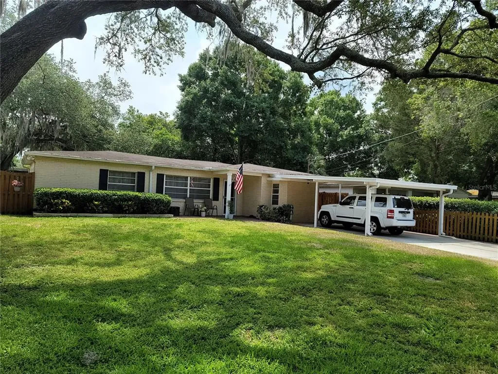 12115 N Edison Avenue Tampa FL 33612