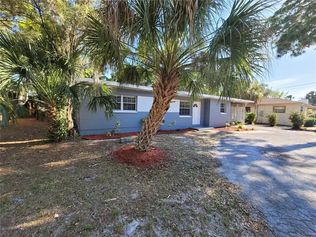 1230 Alcazar Way S St Petersburg FL 33705