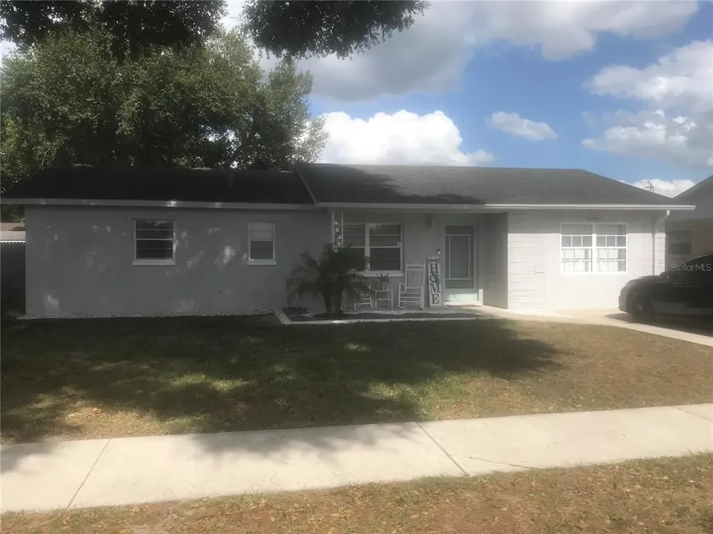 6144 17th Street Zephyrhills FL 33542