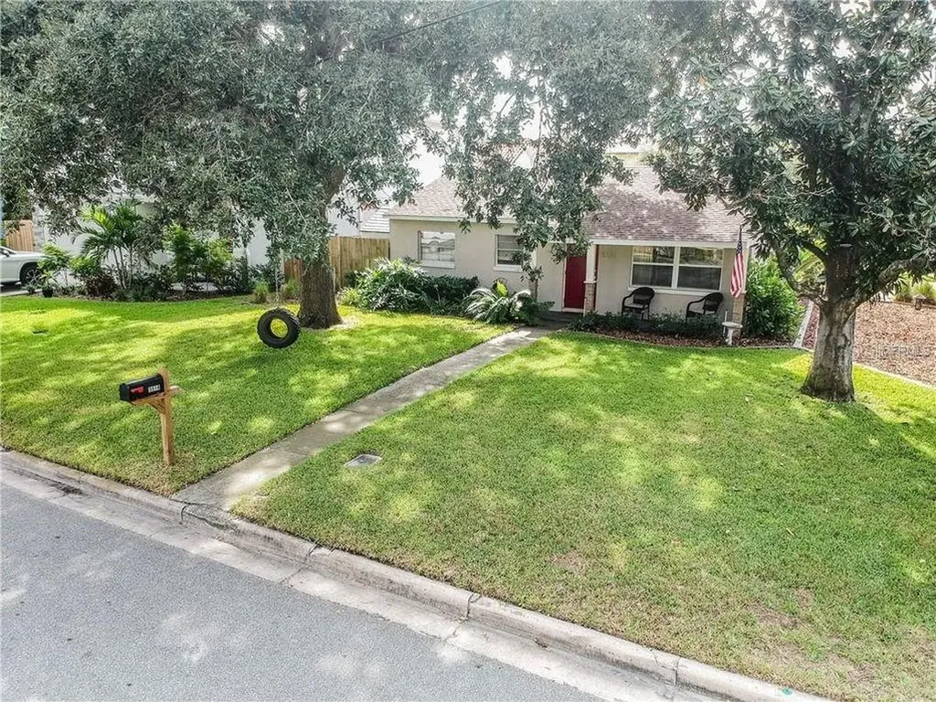 3514 W Tacon Street Tampa FL 33629
