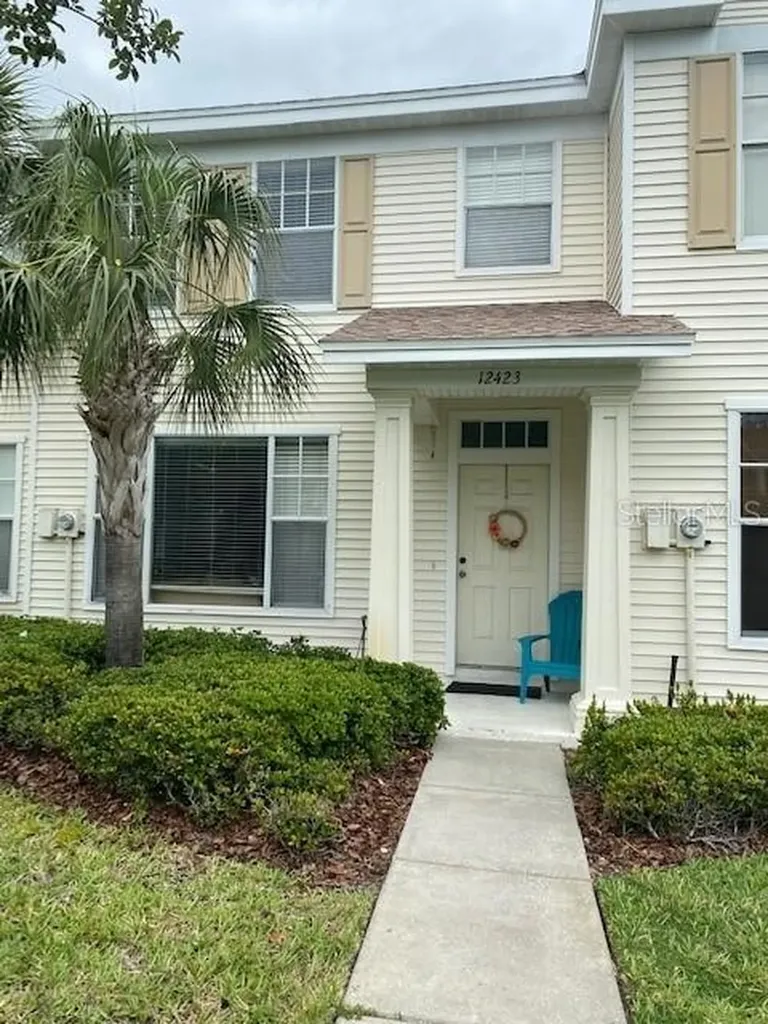 12423 Country White Circle Tampa FL 33635