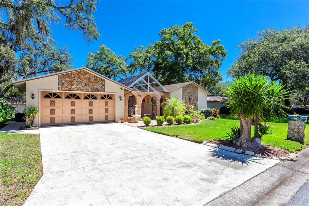 7607 Tall Tree Court Port Richey FL 34668