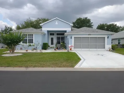 22213 Oxford Heights Drive Leesburg FL 34748