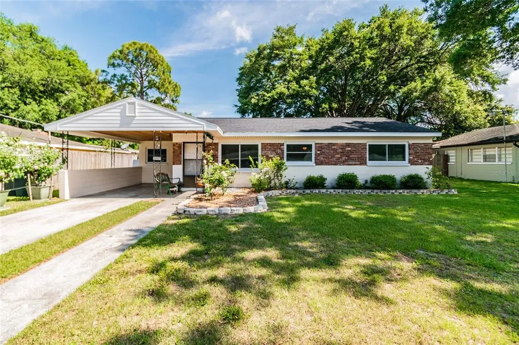 3005 W Fern Street Tampa FL 33614