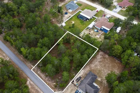 12039 Murre Avenue Weeki Wachee FL 34614