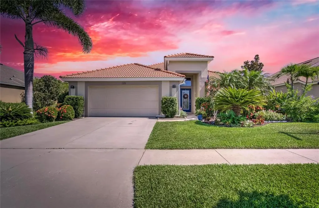109 Star Shell Drive Apollo Beach FL 33572