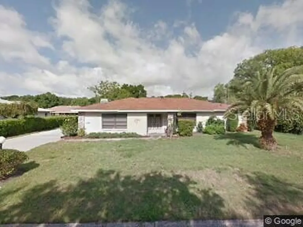 8118 Timber Lake Lane Sarasota FL 34243