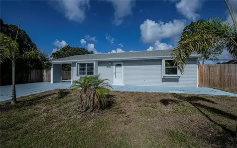 4141 Grobe Street North Port FL 34287