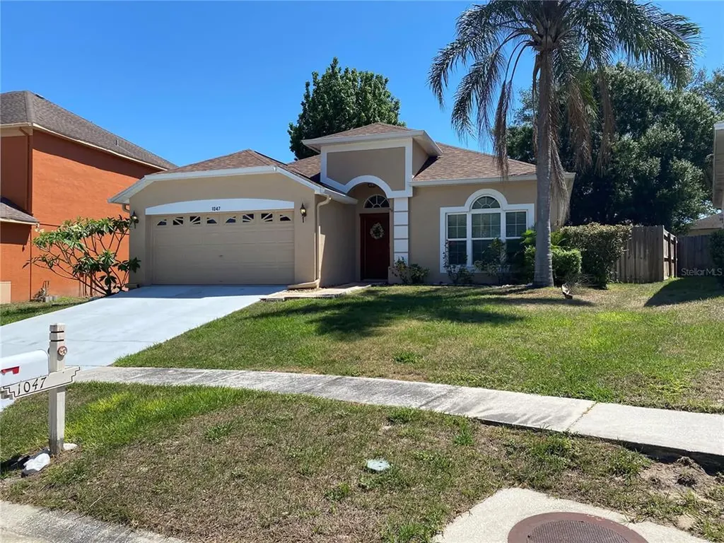 1047 Grand Canyon Drive Valrico FL 33594