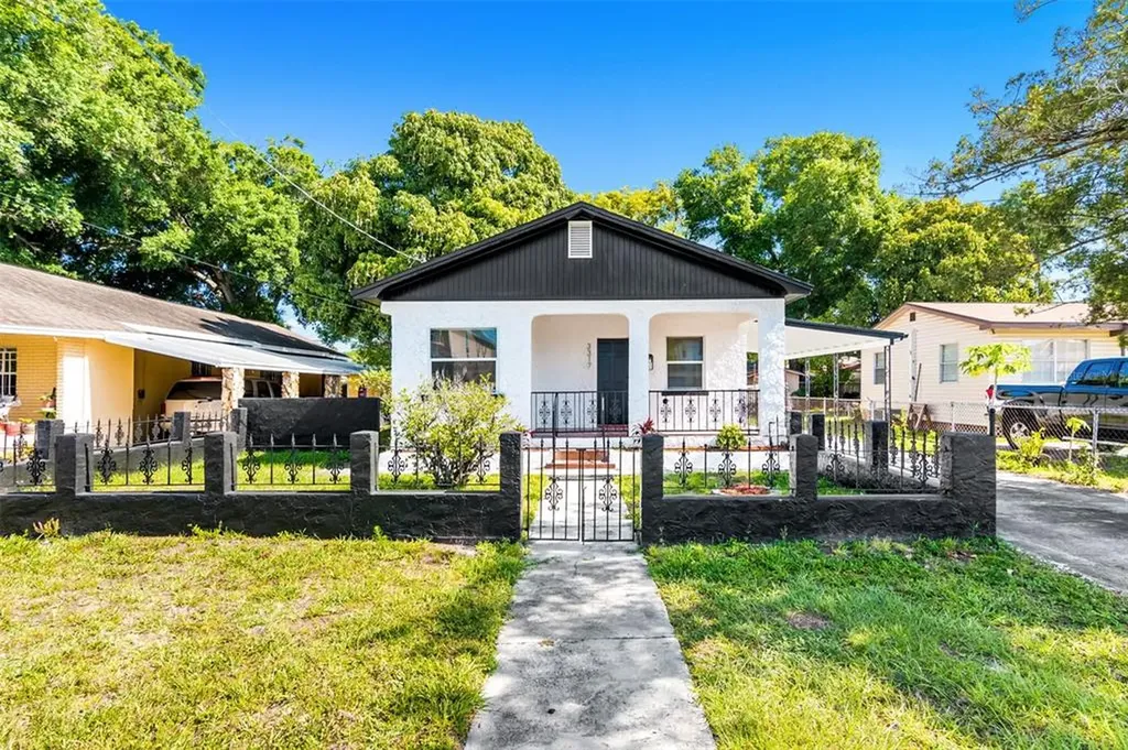 3317 W Aileen Street Tampa FL 33607