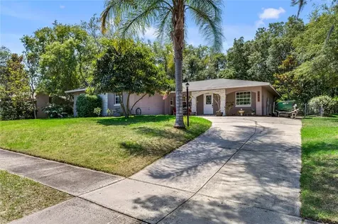 1344 Yvonne Street Apopka FL 32712