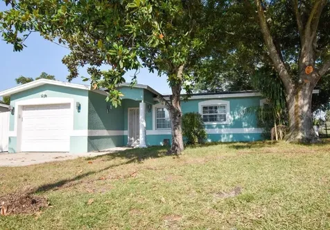 5401 63rd Way N St Petersburg FL 33709