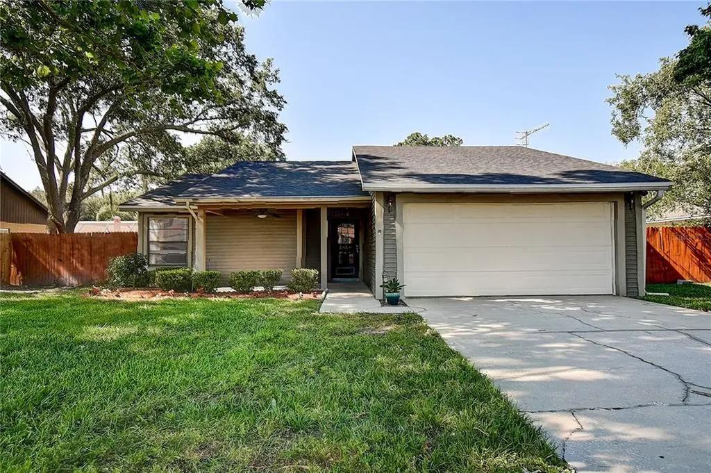 2318 Southern Lites Avenue Lutz FL 33549