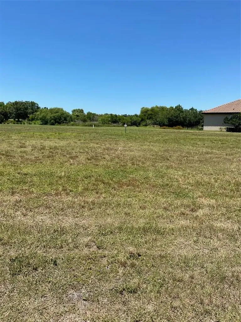 3701 Founders Club Drive Sarasota FL 34240