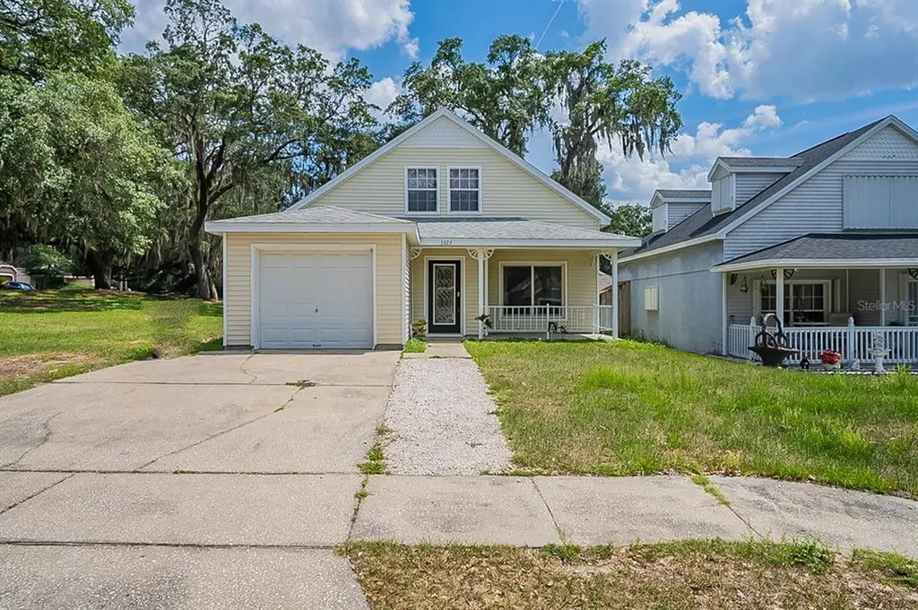5323 Regal Oak Circle Orlando FL 32810