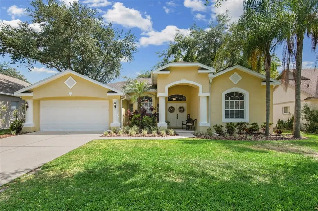 7214 Yardley Way Tampa FL 33647