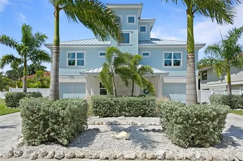 6020 Kipps Colony Drive E Gulfport FL 33707