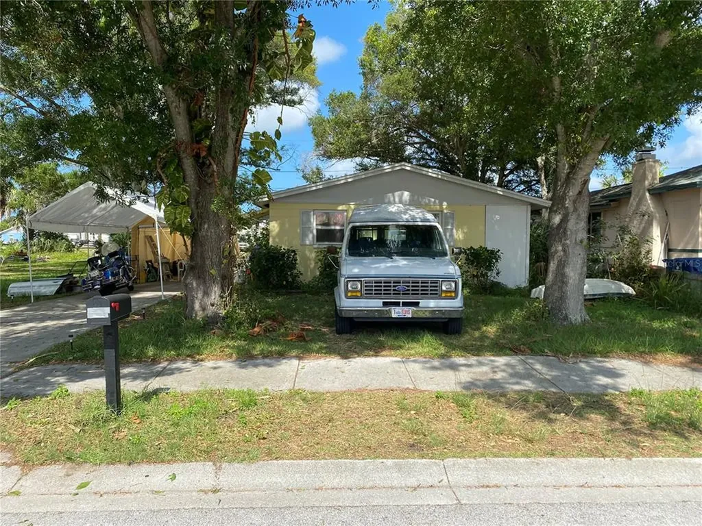 6328 66th Lane N Pinellas Park FL 33781