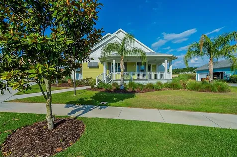 1197 Fiesta Key Circle Lady Lake FL 32159