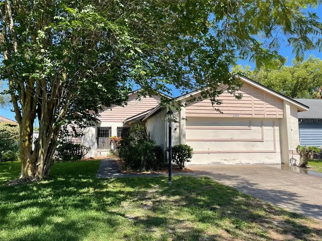 559 Moccasin Court Casselberry FL 32707