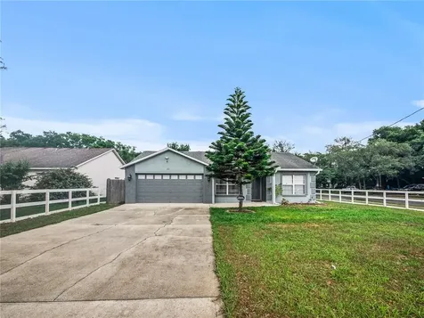 101 W 17th Street Apopka FL 32703