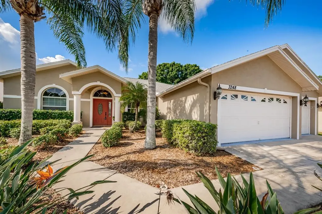 3248 Glenwood Circle Holiday FL 34691