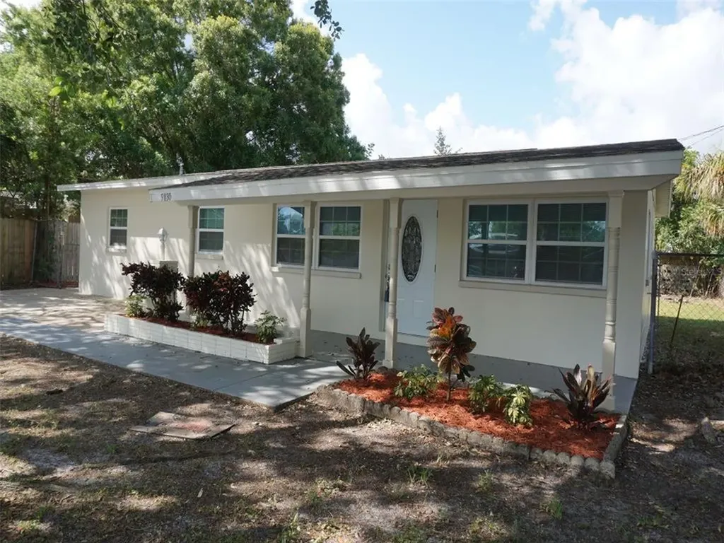 9830 52nd Street N Pinellas Park FL 33782