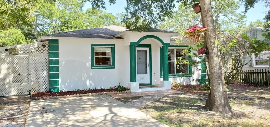 2026 44th Street S St Petersburg FL 33711