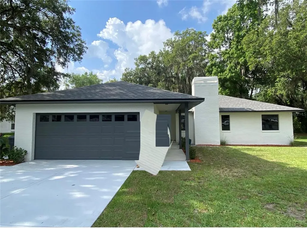 2010 Creekbend Drive Lakeland FL 33811