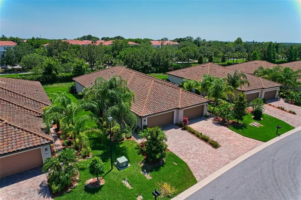6768 Willowshire Way Bradenton FL 34212