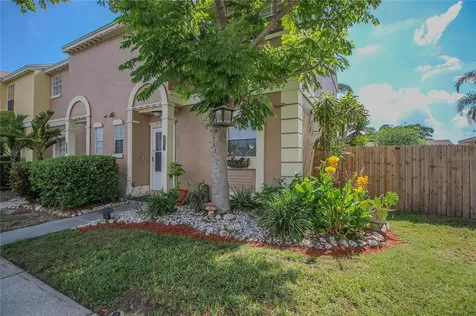 1509 Chateaux De Ville Court Clearwater FL 33764