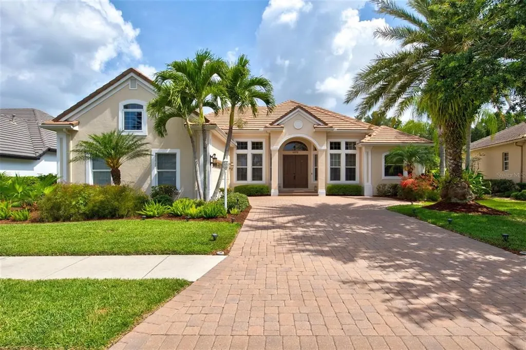 6819 Turnberry Isle Court Lakewood Ranch FL 34202