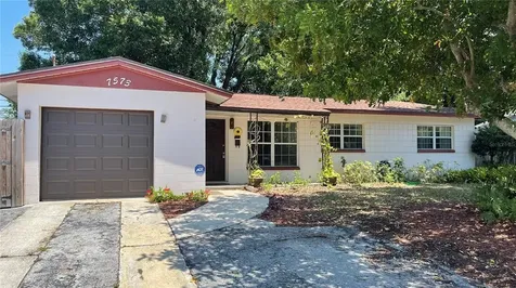 7573 16th Street N St Petersburg FL 33702